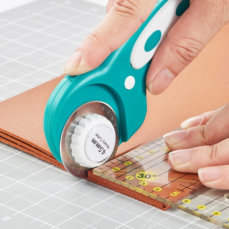 Pisau Potong Putar 45mm dengan - Rotary Cutter For Fabric 45Mm ulasan dan harga